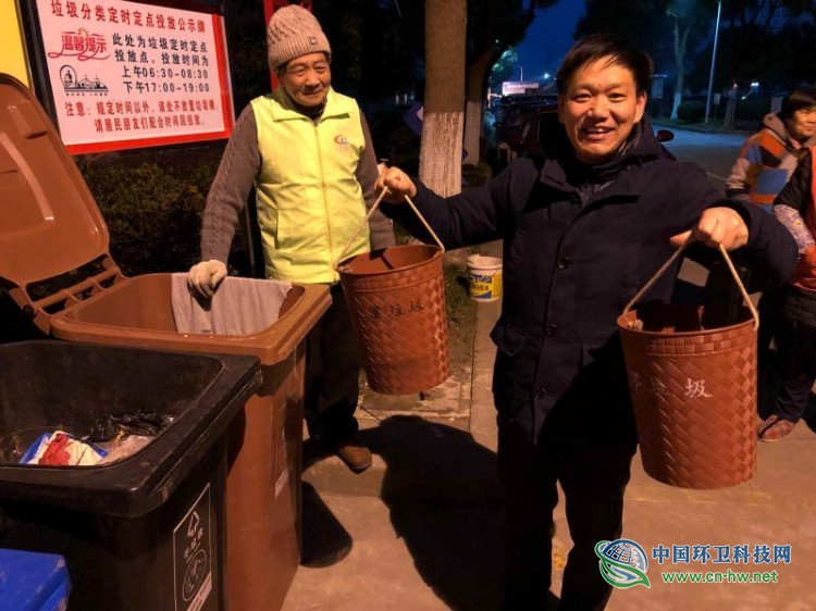 在上海崇明，垃圾分类农村分不过城市