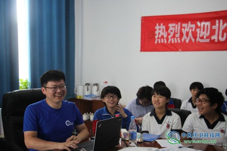 中国发力垃圾分类催生更多“绿色职业”