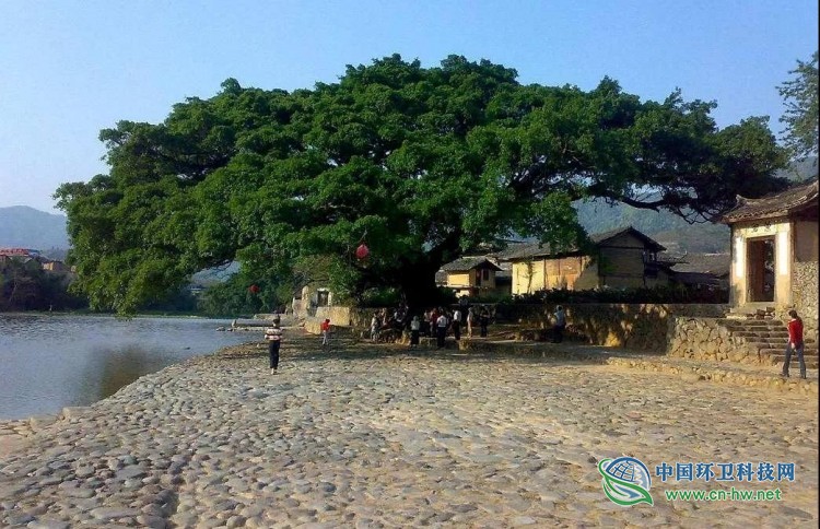 福建:厕所革命向纵深推进