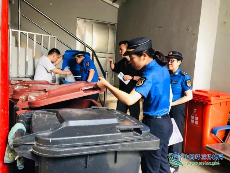 沪生活垃圾新规实施首月报告出炉！垃圾分类取得阶段性成果