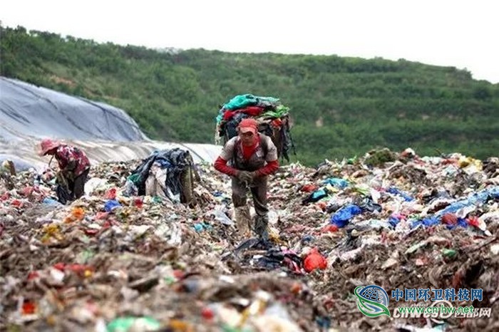 国内最大垃圾填埋场将被填满，堆体有50层楼高！它，就在西安