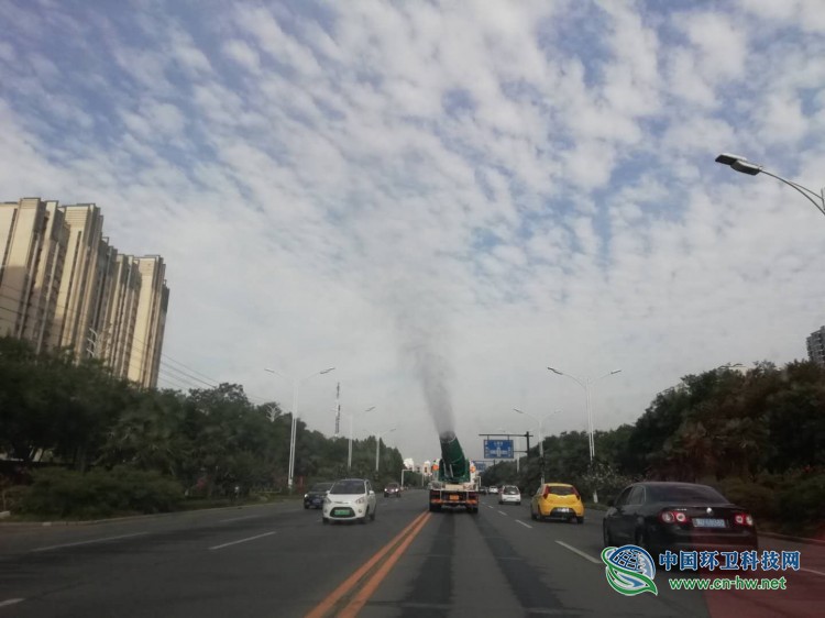 济源市城市环卫服务有限公司亮剑秋季道路扬尘