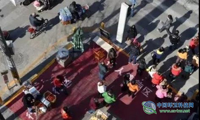 “不是你的错，都是设计的错”：这个意大利设计师，给中国人做了个垃圾房设计