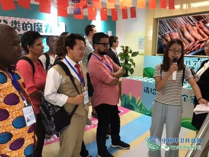 兰州市城关区白银路街道有个垃圾分类“微展馆”，连外国人都来“围观”