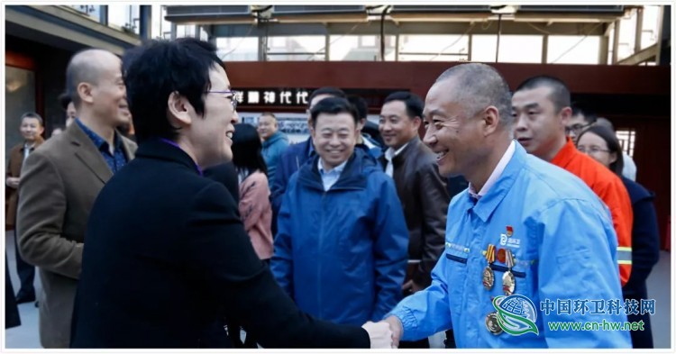 刘少奇接见时传祥60周年纪念活动在京举行 住建部副部长黄艳参加