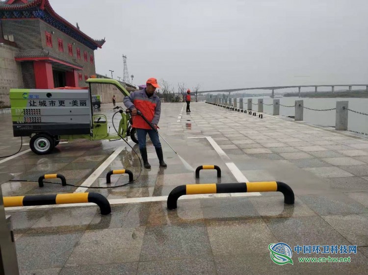 天津市环卫处：环卫新装备助力蓝天保卫战
