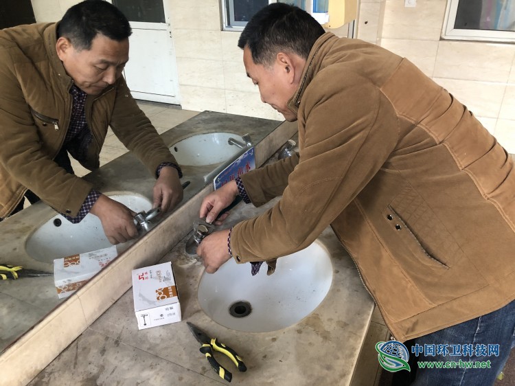 寿光环卫集团&ldquo;四方面&rdquo;细化公厕管理