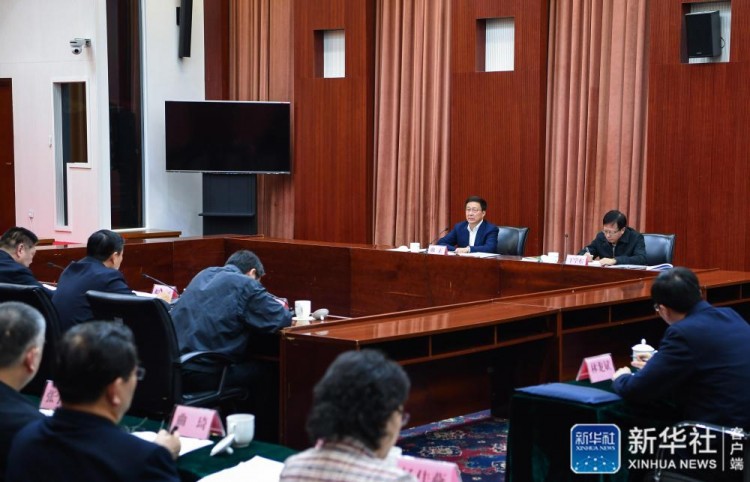 韩正:深入推进垃圾分类 协调好各环节关系