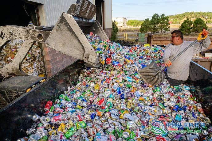 中国拒收“洋垃圾”后，美国等国不得不变革废品处理方式