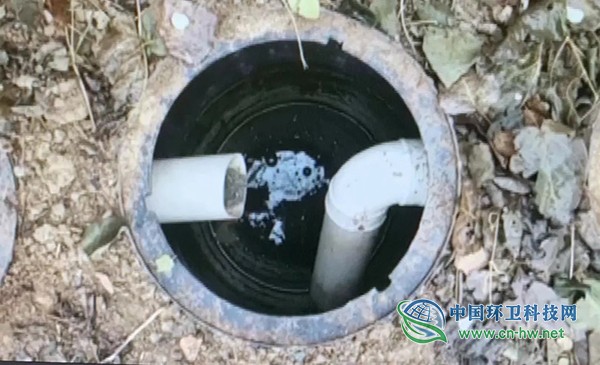 央视：农村厕所为何成摆设？安徽阜阳新建农厕不实用不能用