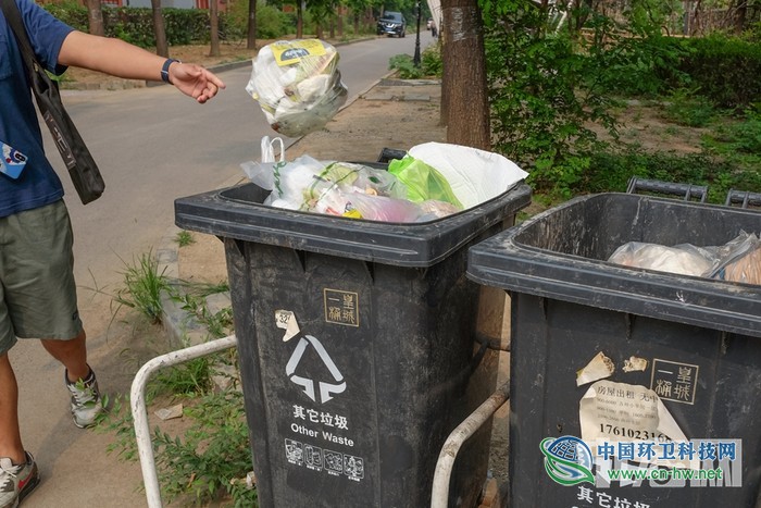 北京市垃圾分类追踪调查与实践思考