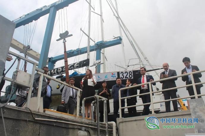 中国首个Seabin海上垃圾桶落座香港皇家游艇