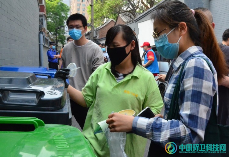 垃圾分类不仅要统一标准，还要&ldquo;对症下药&rdquo;