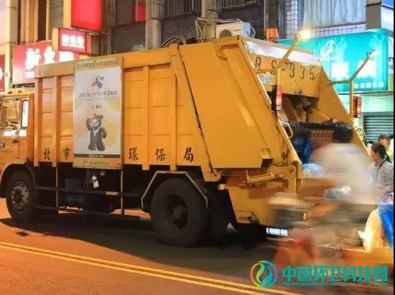 36000平方公里上的&ldquo;垃圾大战&rdquo;