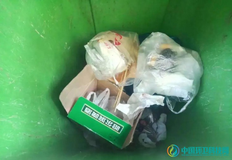 宁波这些小区的垃圾分类工作已成“老大难”，上榜“十差”黑名单
