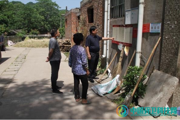 济源环卫处深入结对帮扶贫困户家中开展入户调查