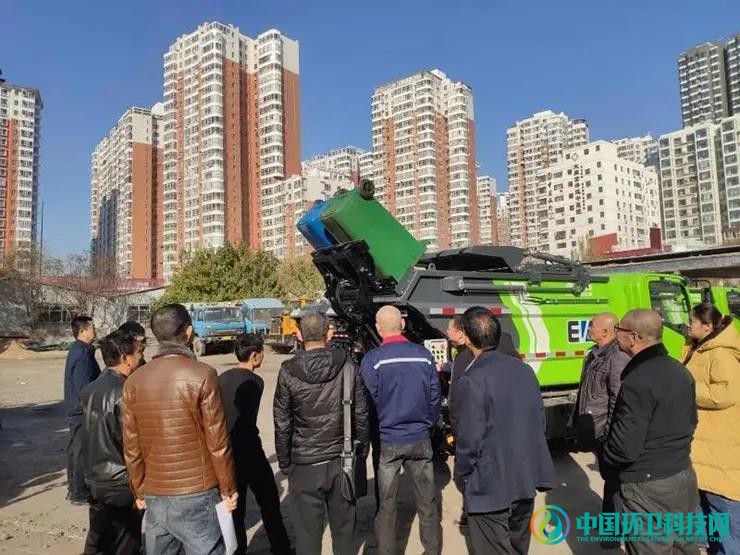 助力蓝天保卫战！30台宇通新能源环卫车顺利交付山西太原！