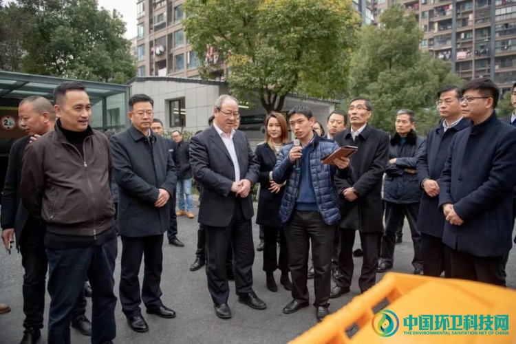 杭州市江干区创新“桶长制”，实现垃圾分类全民参与、共建共享！