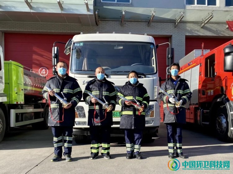 探索“消防+环卫”联勤新模式！北京延庆洒水车变身灭火车