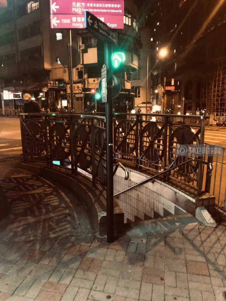 围观！最初香港建公厕是为了收集粪便？！