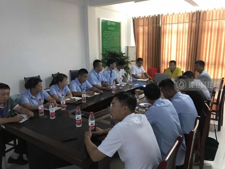 专访中航环卫工友：守望春节，奋战前线，温暖一座城！