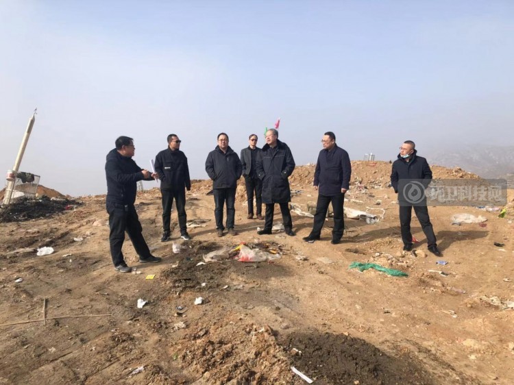 河北省怀来县住建局主要领导调研生活垃圾填埋场